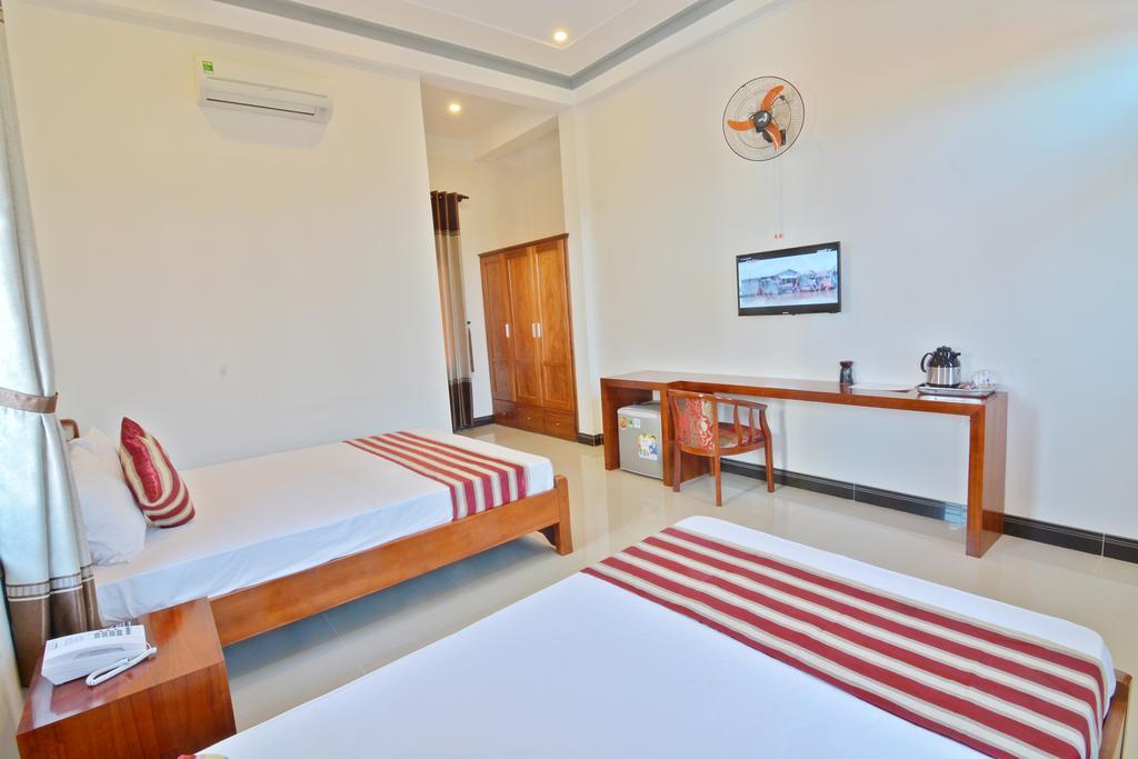 The Field Homestay Хойан Экстерьер фото