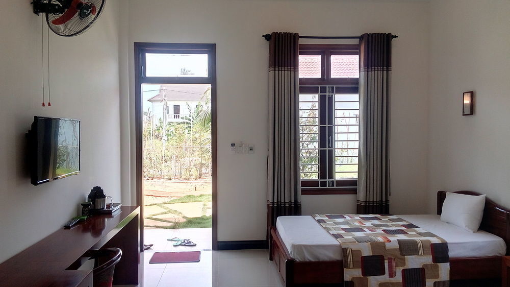 The Field Homestay Хойан Экстерьер фото