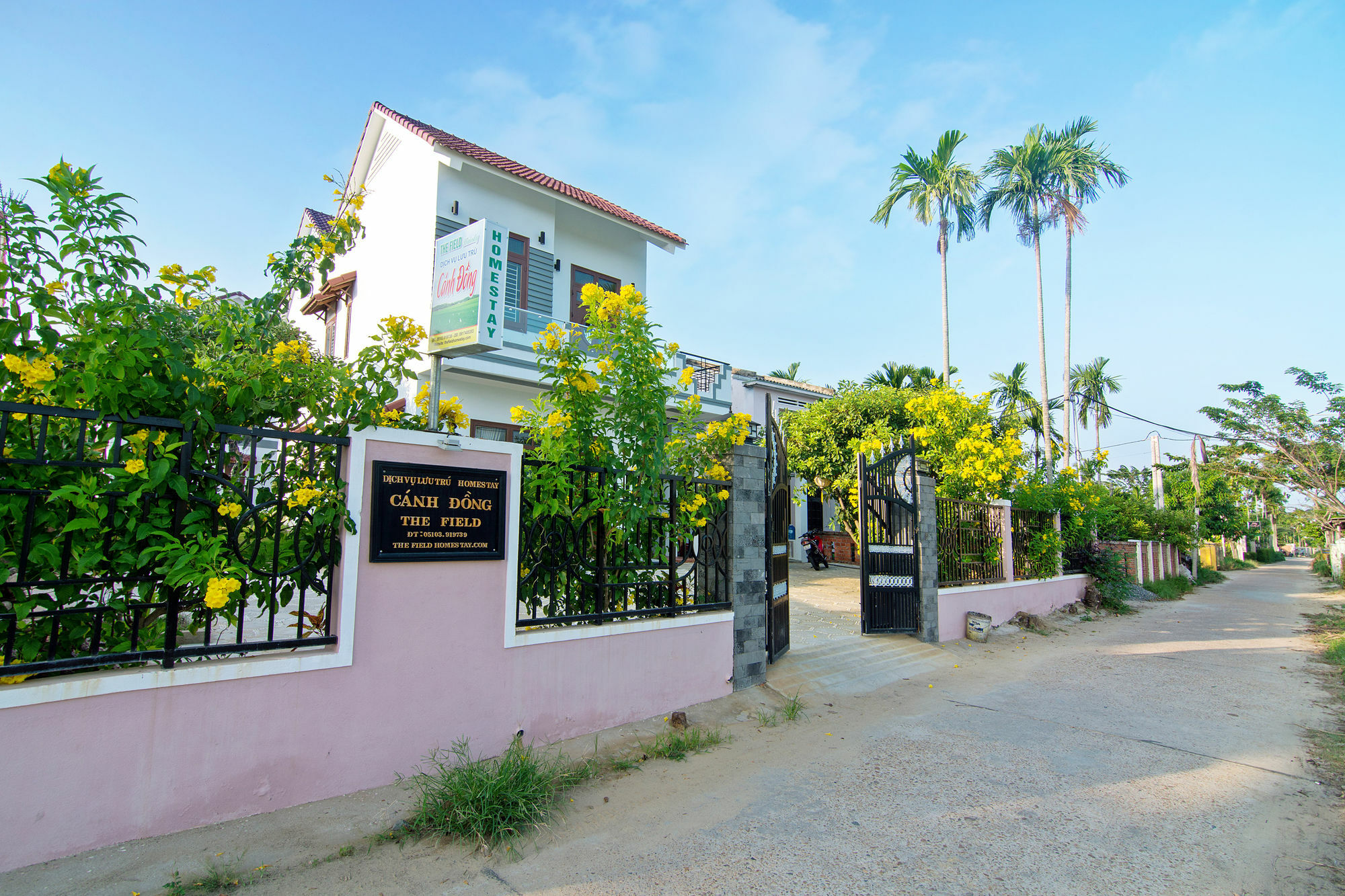 The Field Homestay Хойан Экстерьер фото