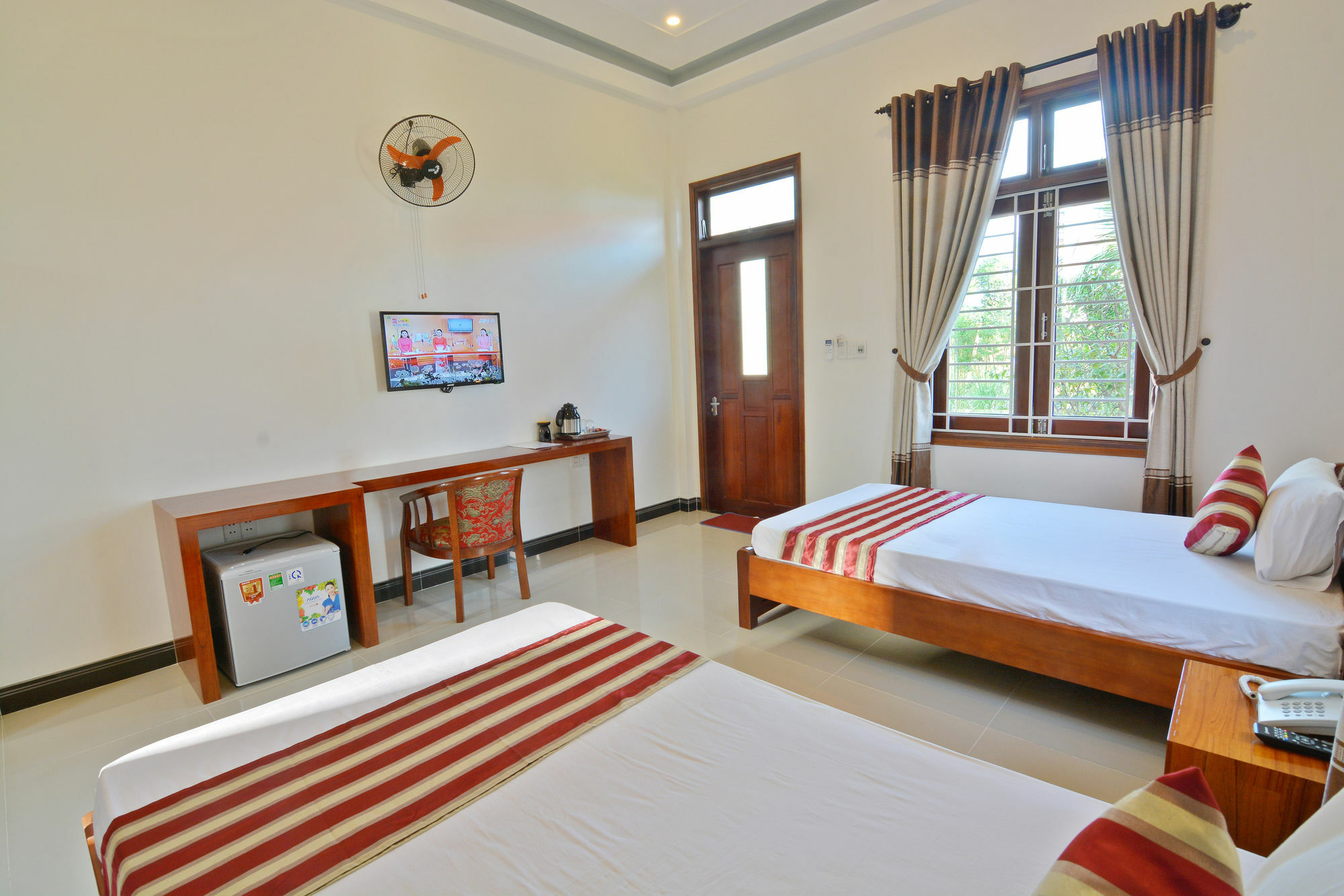 The Field Homestay Хойан Экстерьер фото